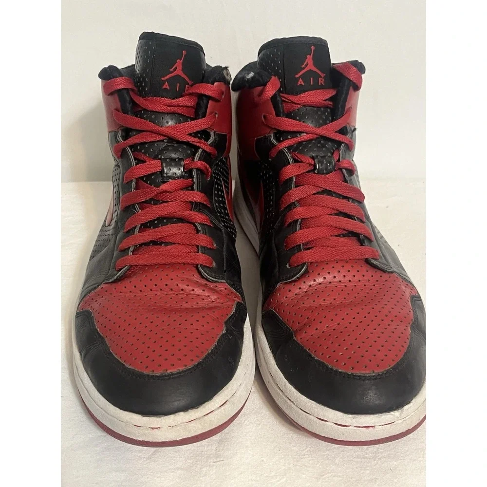 Nike Air Jordan 1 Alpha Bred - Black / Red- Men's Size 13- 392813-002 Zoom